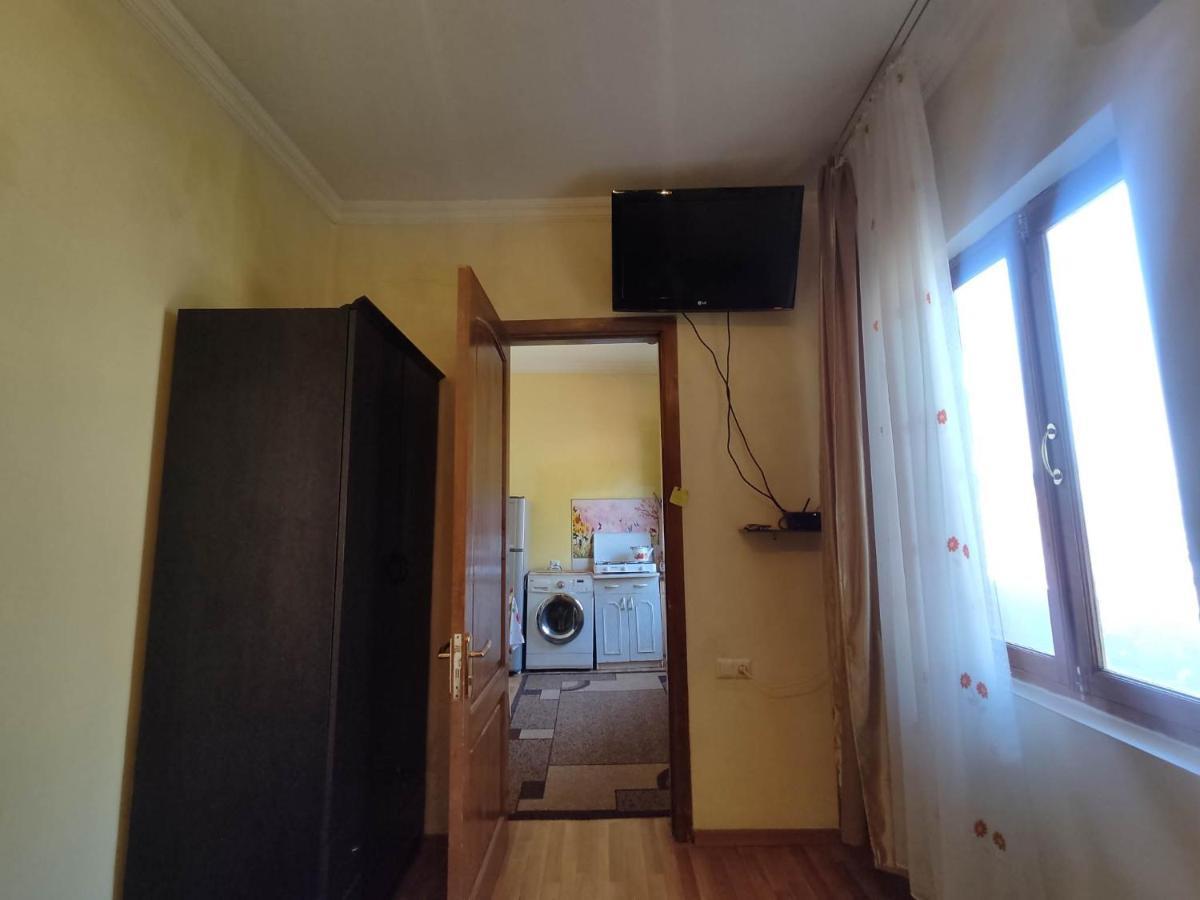Edlen Apartment Tbilisi Luaran gambar
