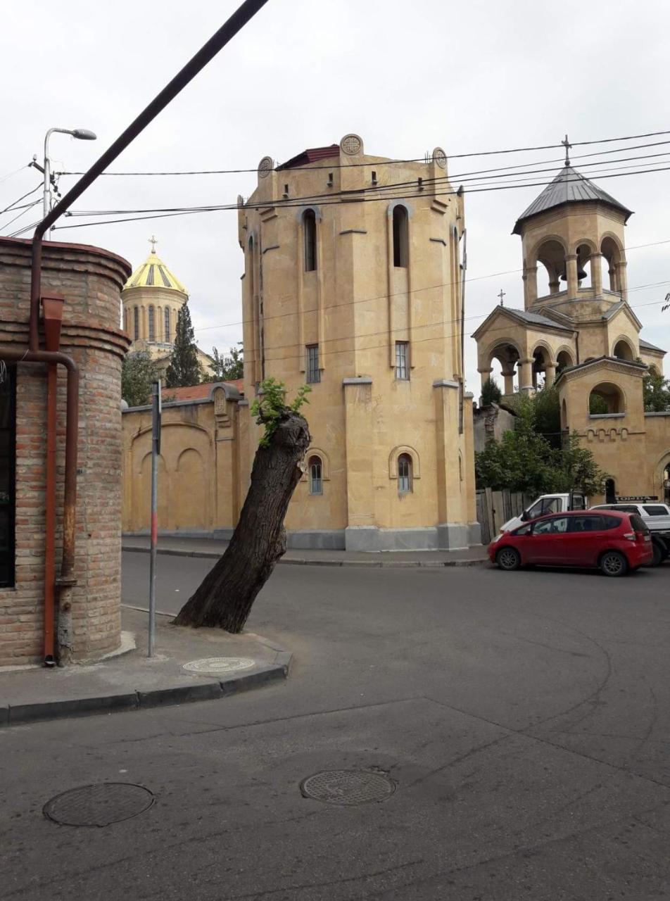 Edlen Apartment Tbilisi Luaran gambar