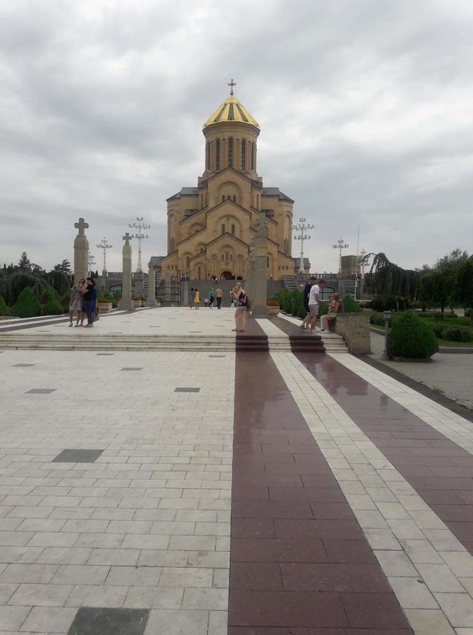 Edlen Apartment Tbilisi Luaran gambar